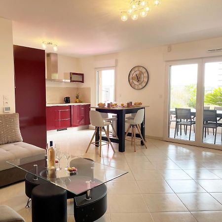 Tres Bel Appartement -Residence Avec Piscine Sur Le Toit Et Vue Panoramique Saint-Raphael  Ngoại thất bức ảnh