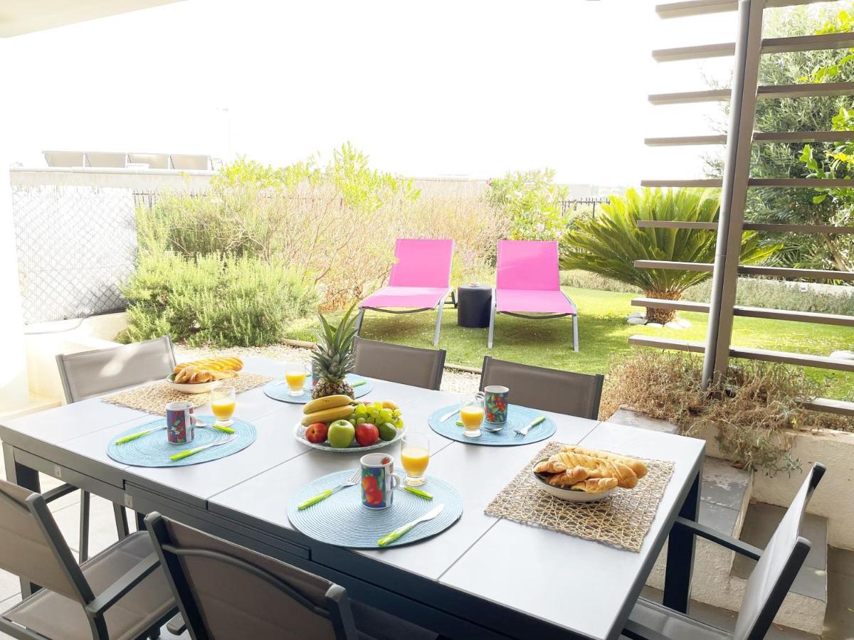 Tres Bel Appartement -Residence Avec Piscine Sur Le Toit Et Vue Panoramique Saint-Raphael  Ngoại thất bức ảnh